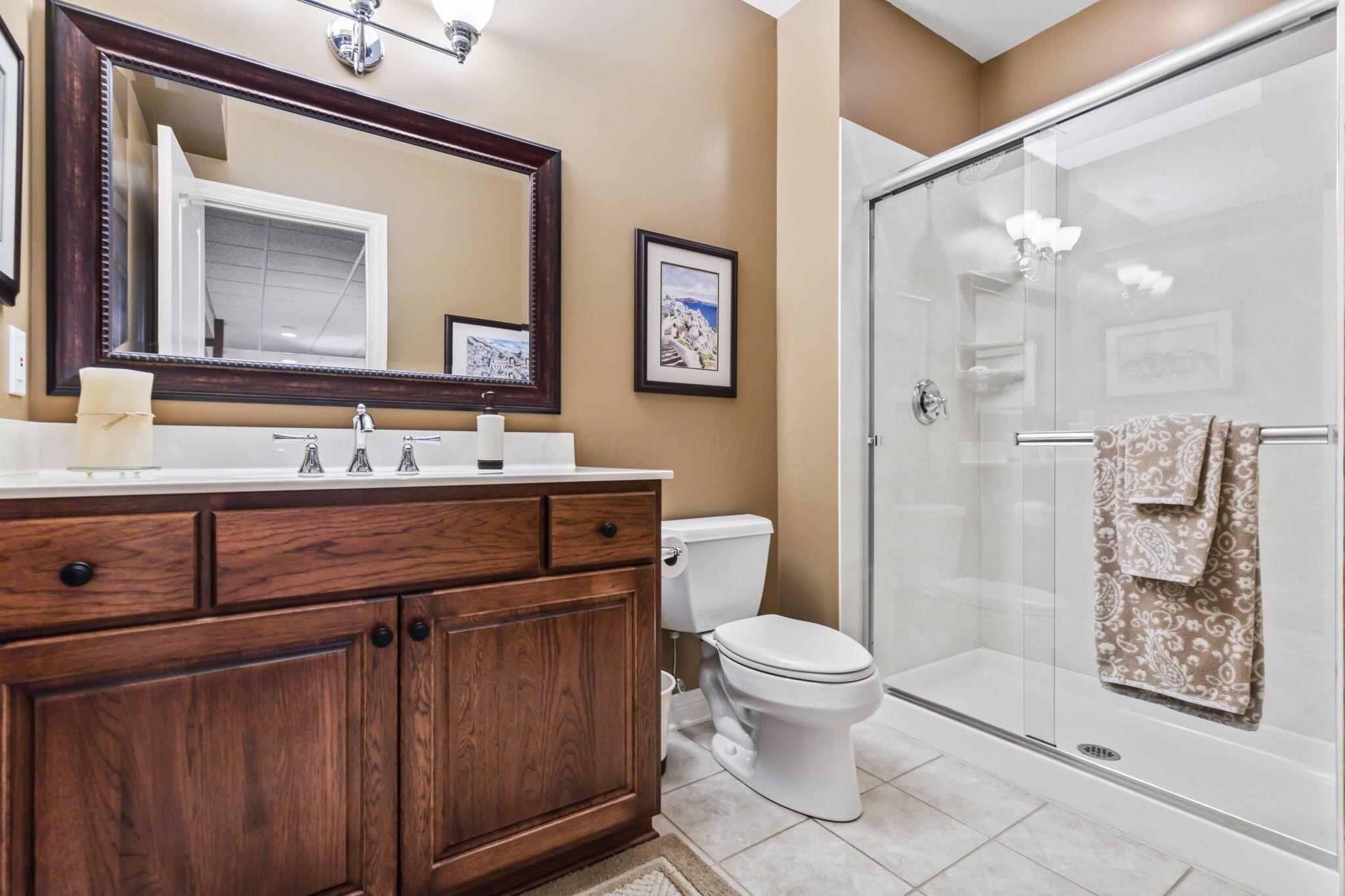 726 Whispering Woods