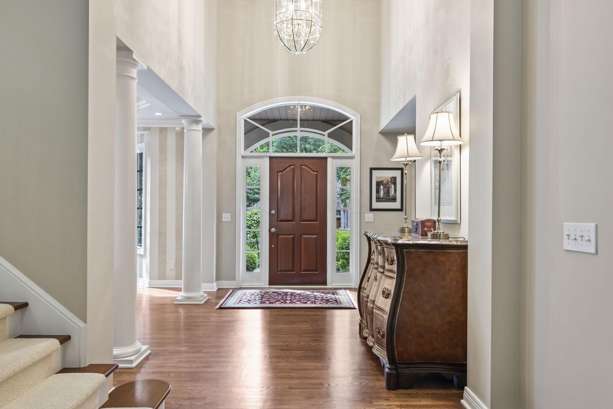 726 Whispering Woods