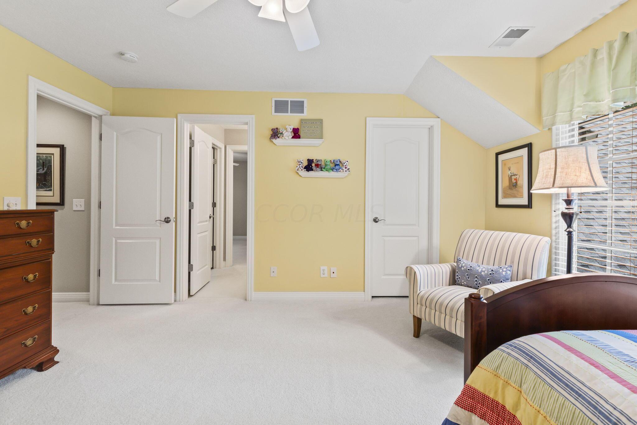 726 Whispering Woods