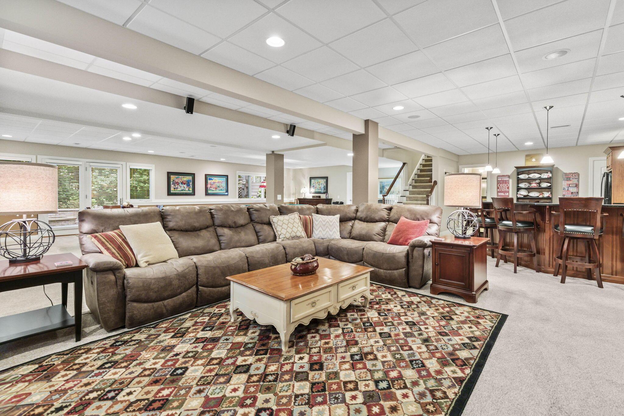 726 Whispering Woods