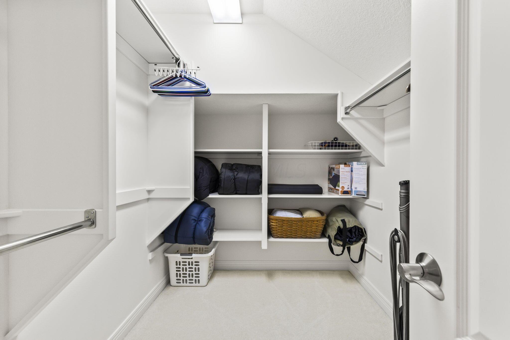 726 Whispering Woods