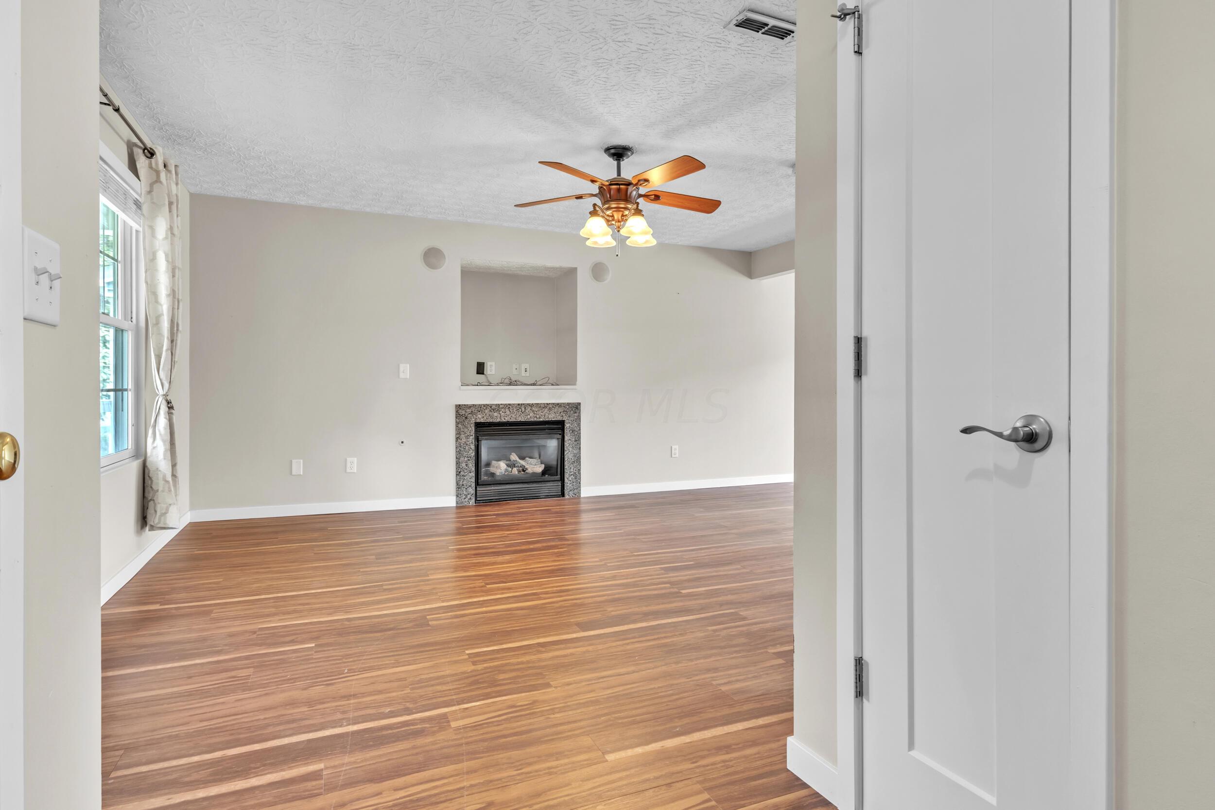 4777 Hoseah Street, 126