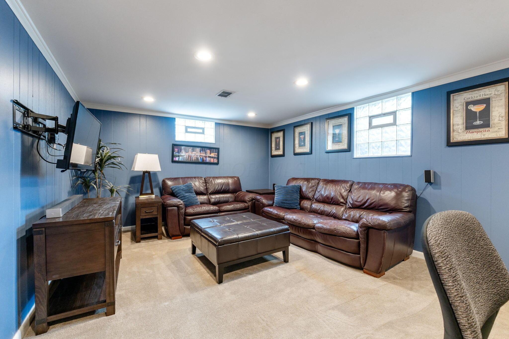 2211 Sheringham Road