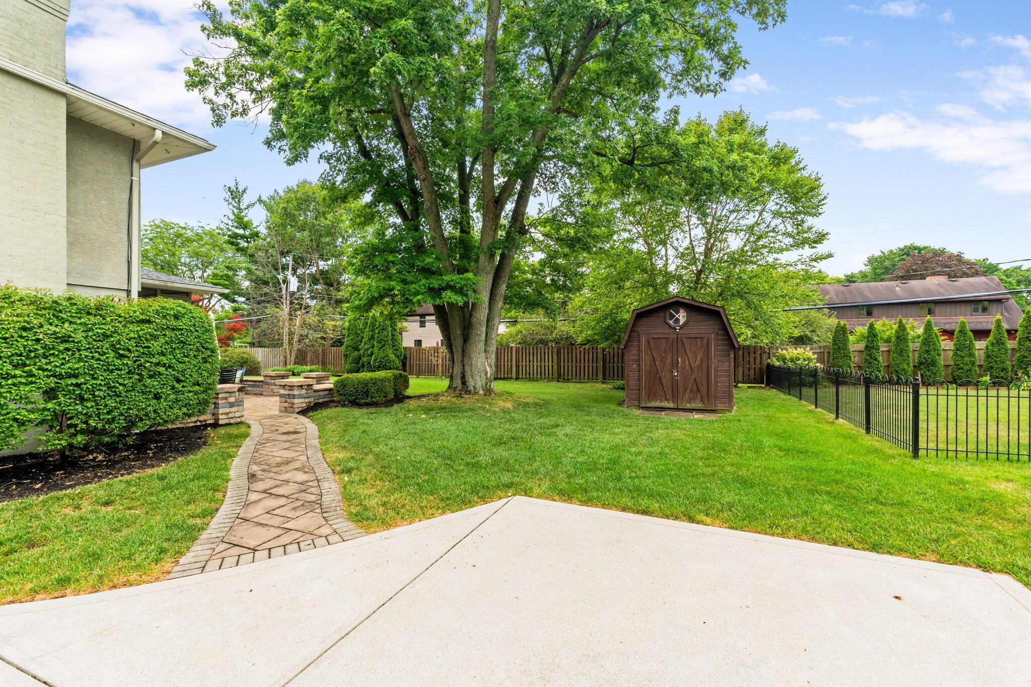 2211 Sheringham Road