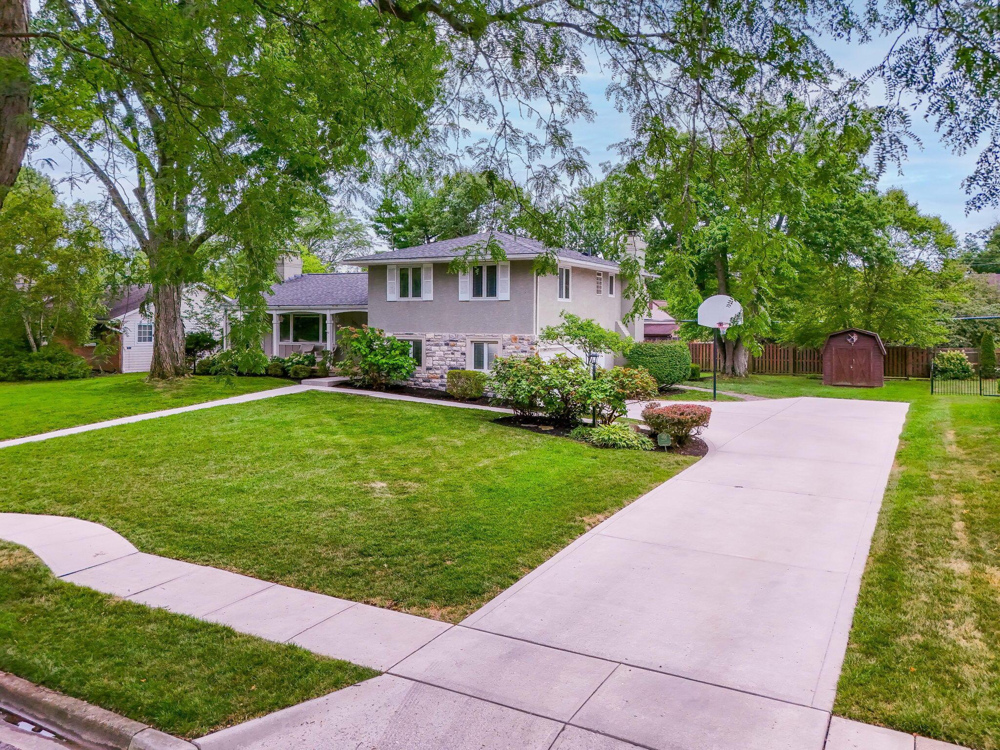 2211 Sheringham Road