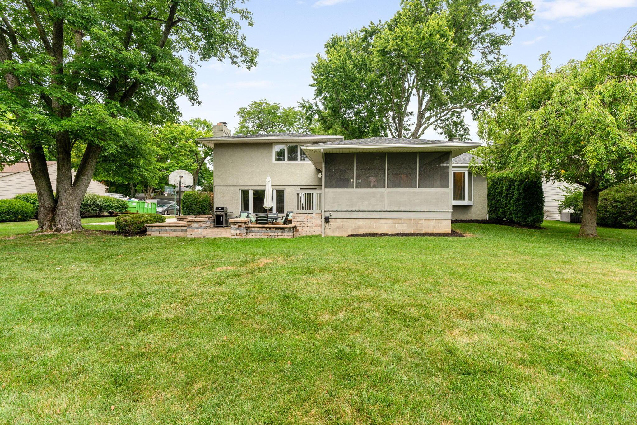 2211 Sheringham Road