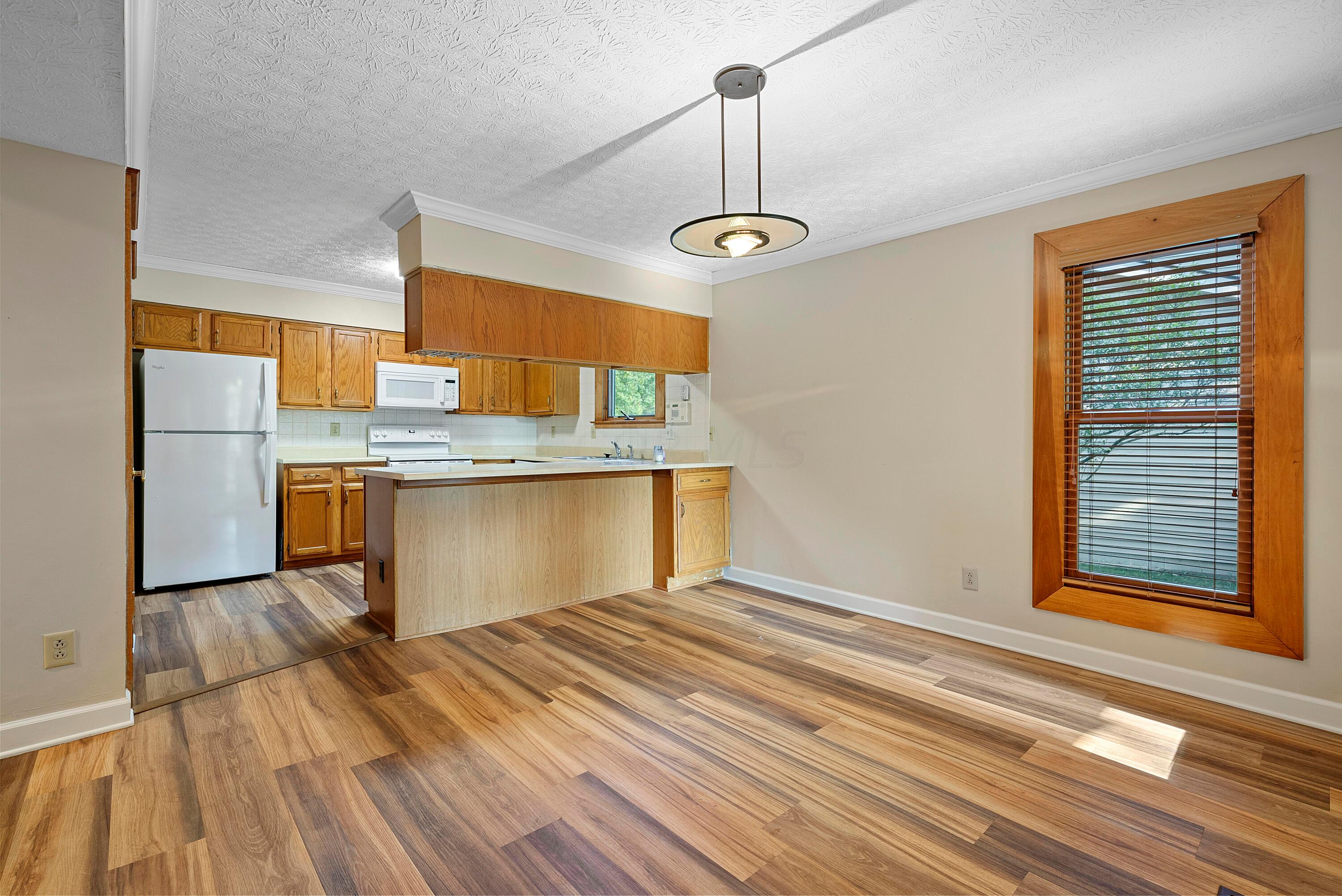 3731 Ravens Glen Drive