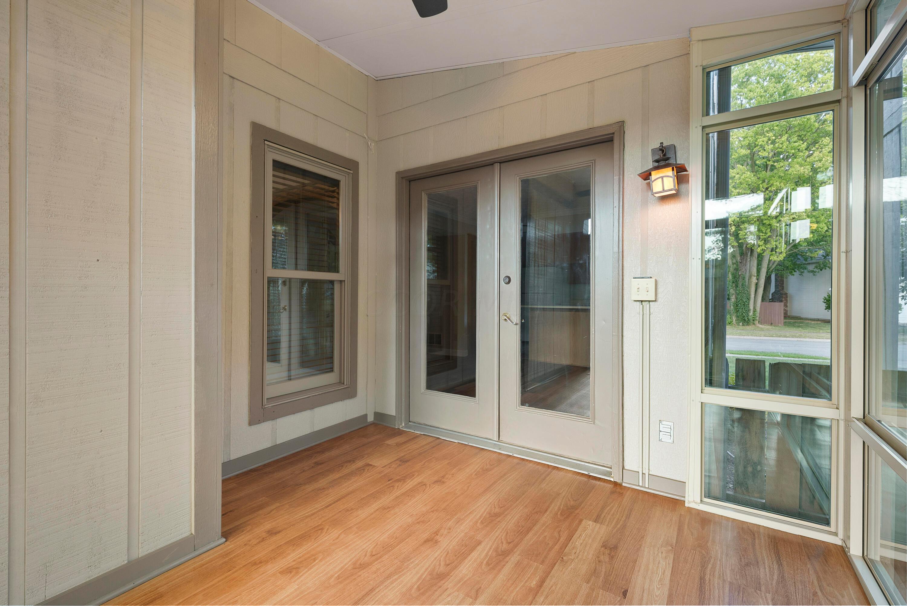 3731 Ravens Glen Drive