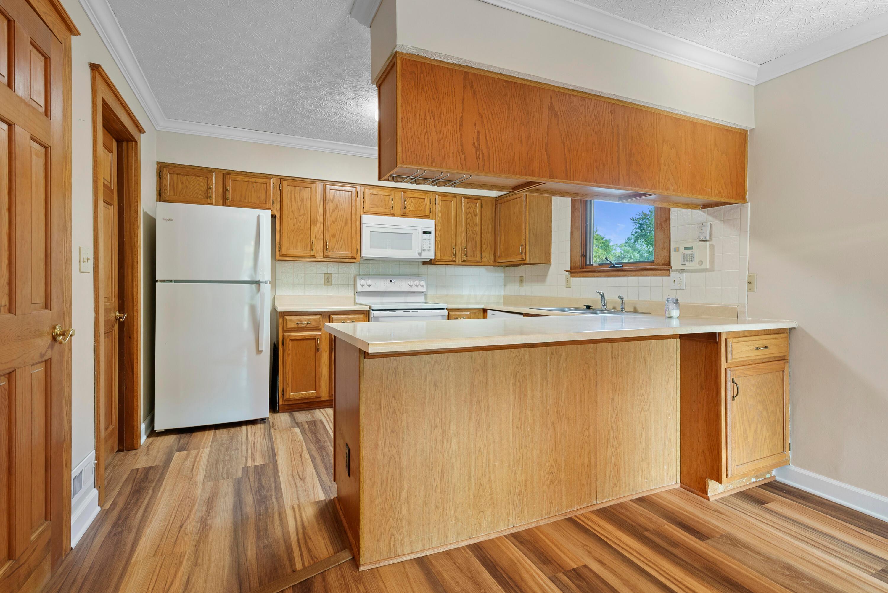 3731 Ravens Glen Drive