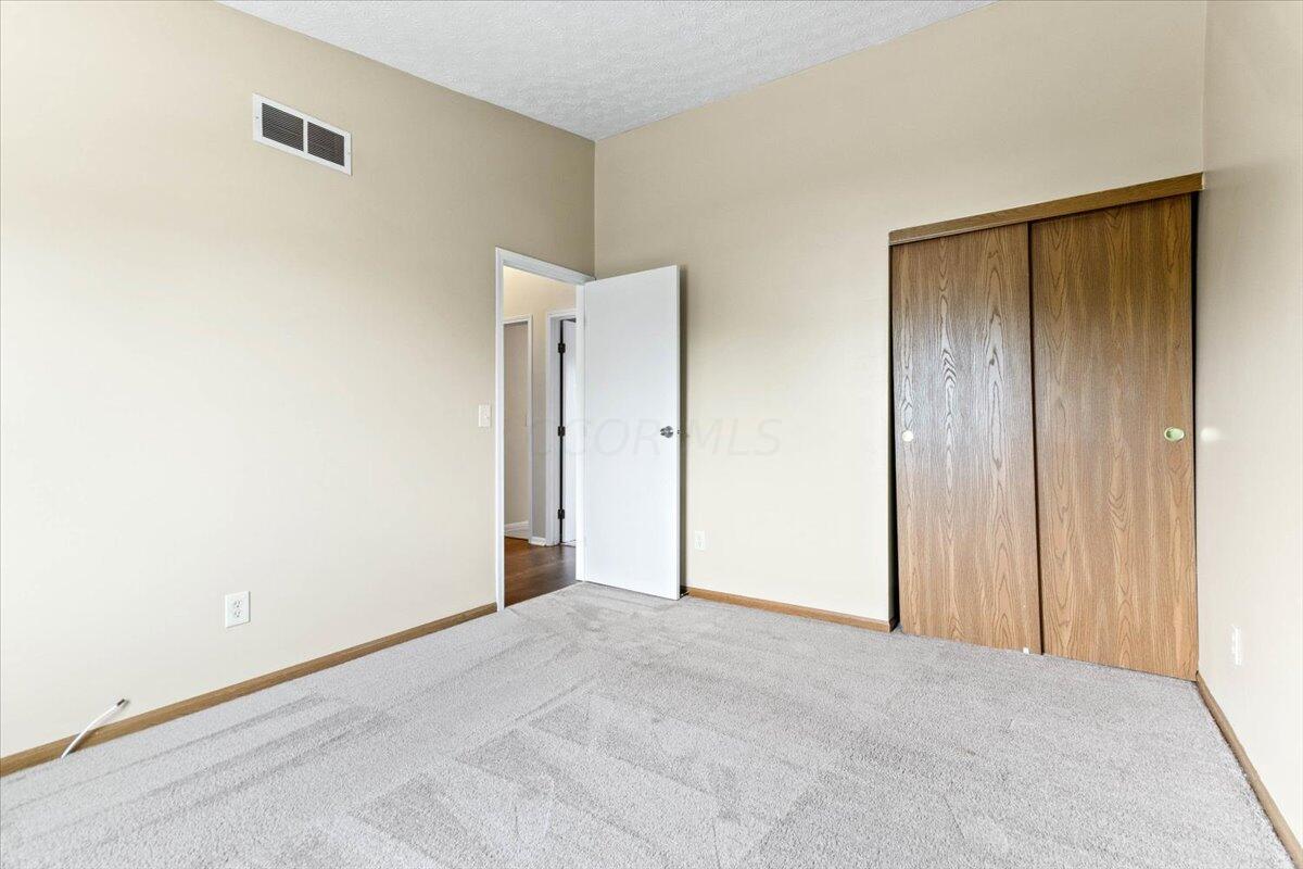 5043 Calhoon Drive
