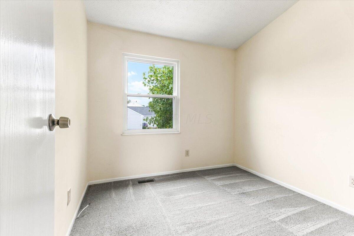 5043 Calhoon Drive