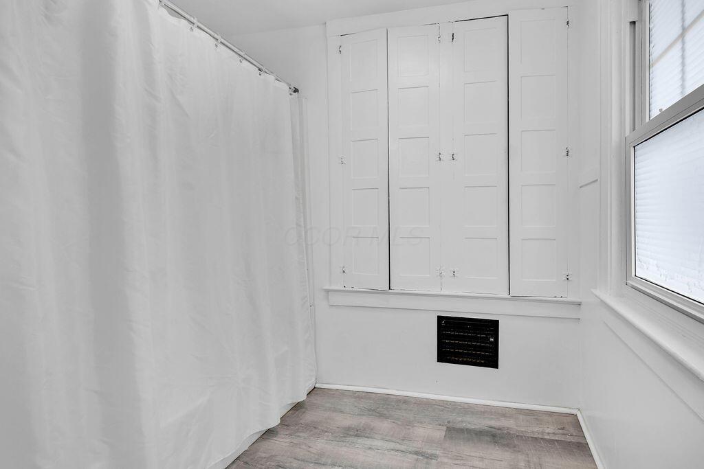 237 E Arcadia Avenue