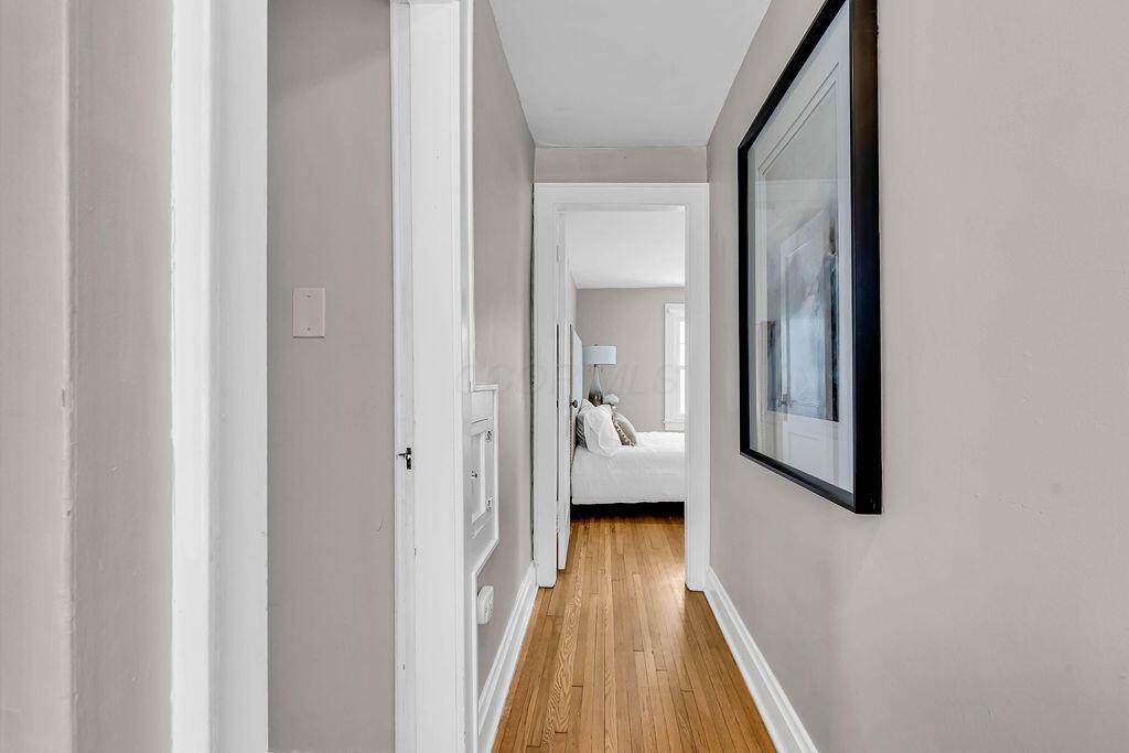 237 E Arcadia Avenue