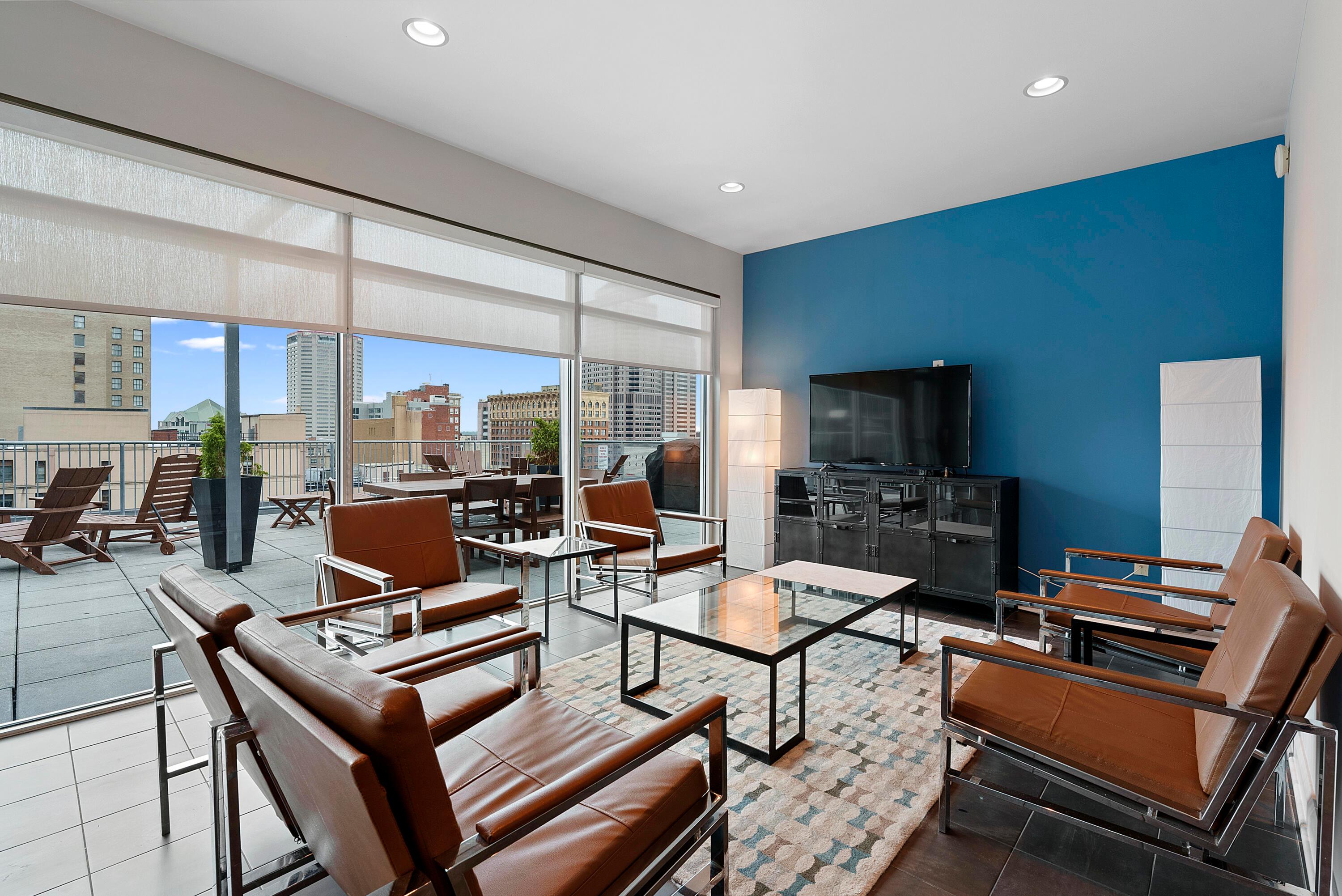 100 E Gay Street, 204