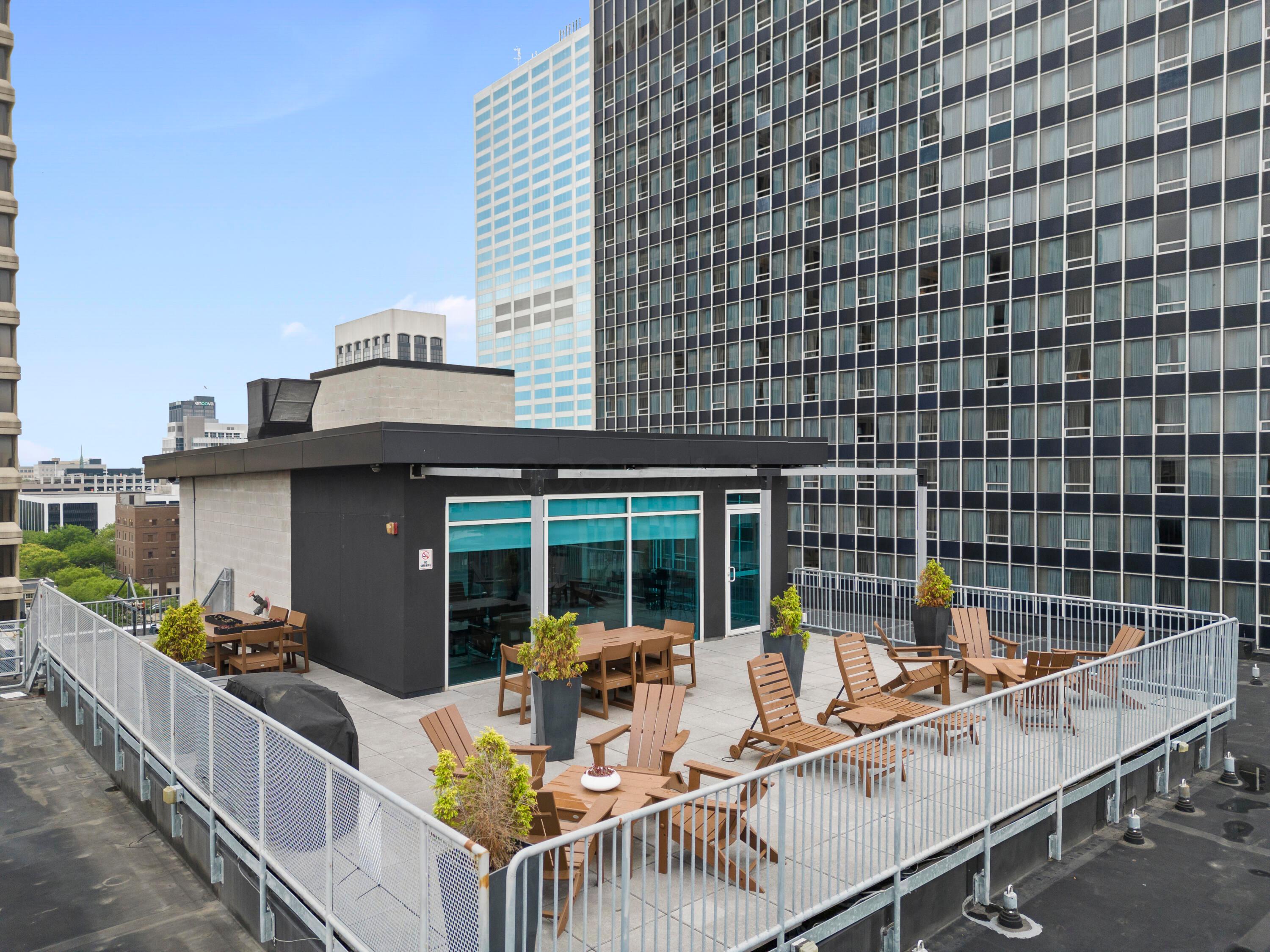 100 E Gay Street, 204