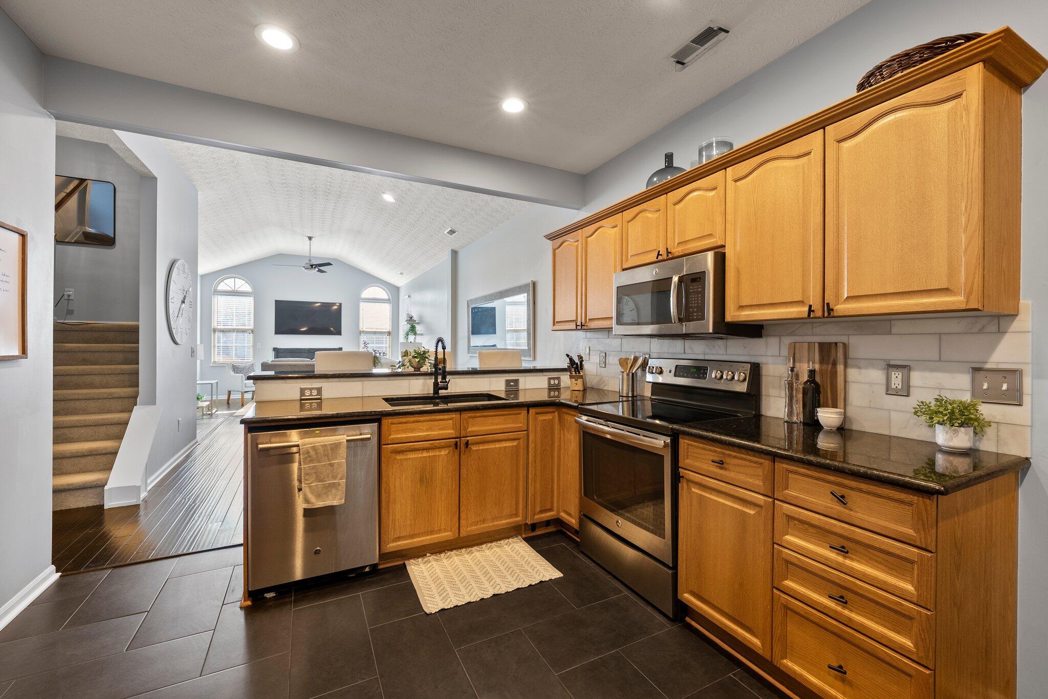 4258 Bridgelane Place