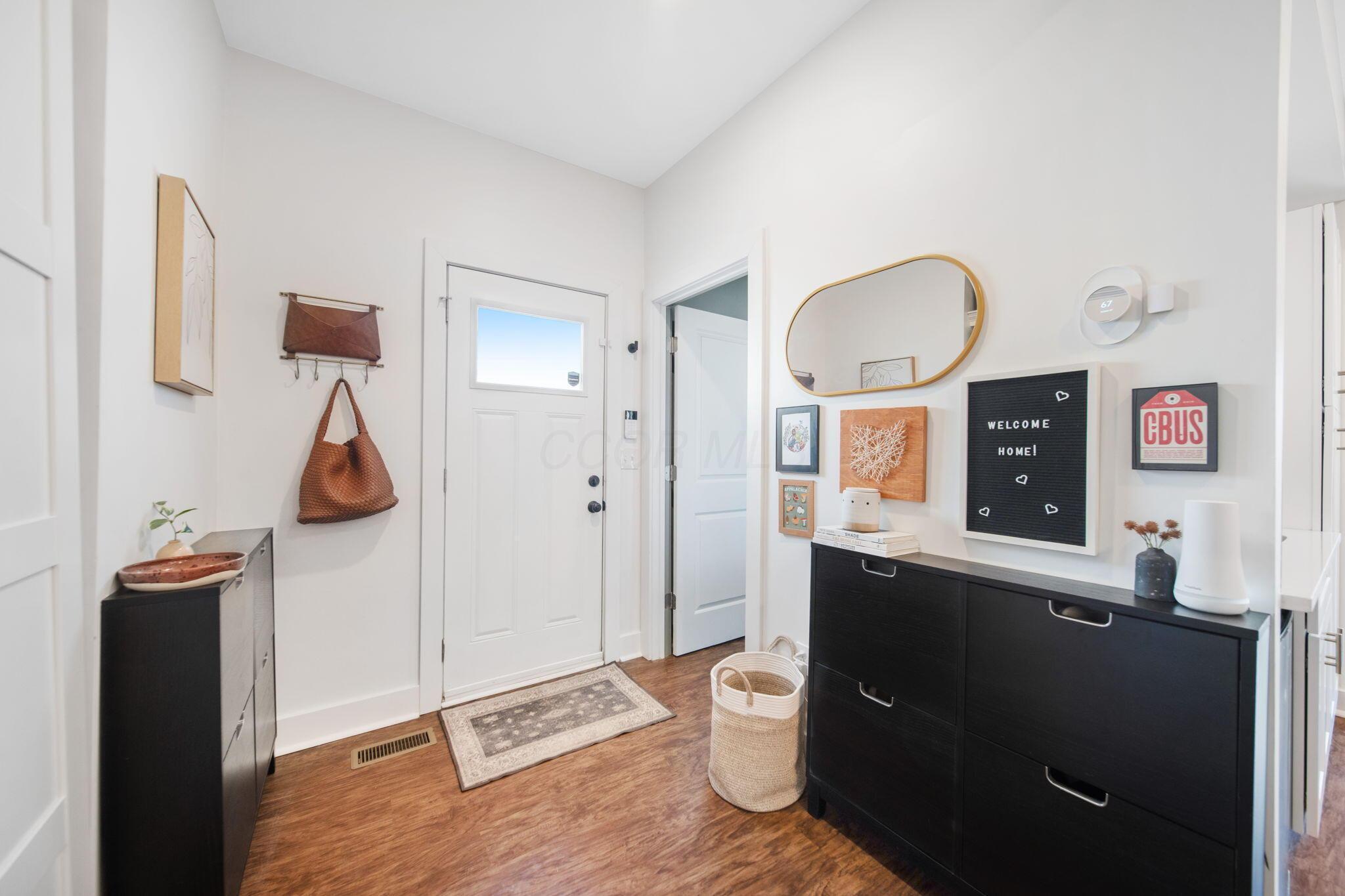 872 Ellsworth Avenue