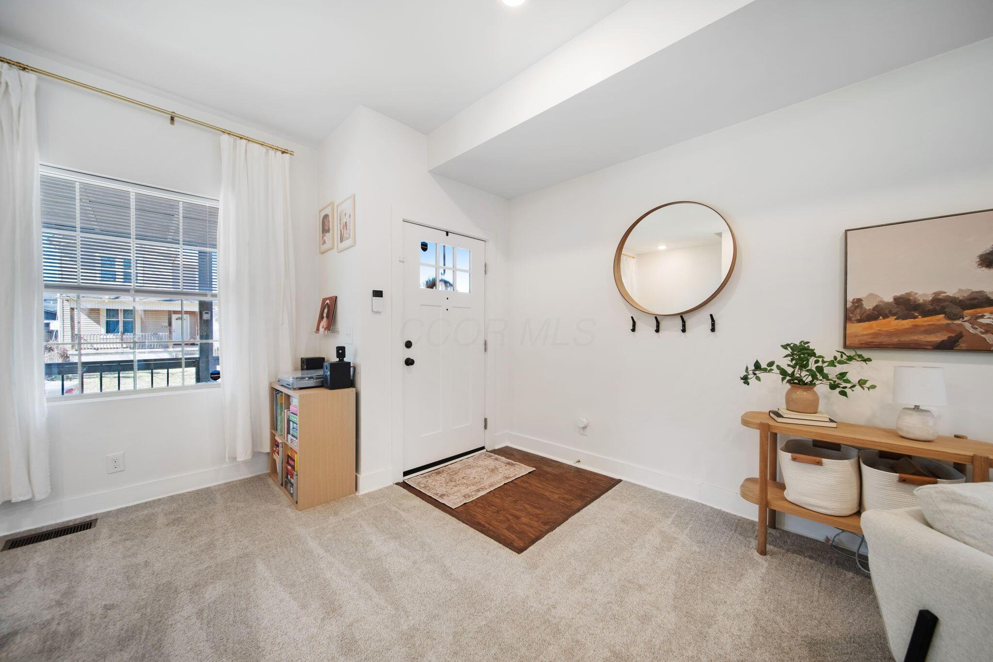 872 Ellsworth Avenue