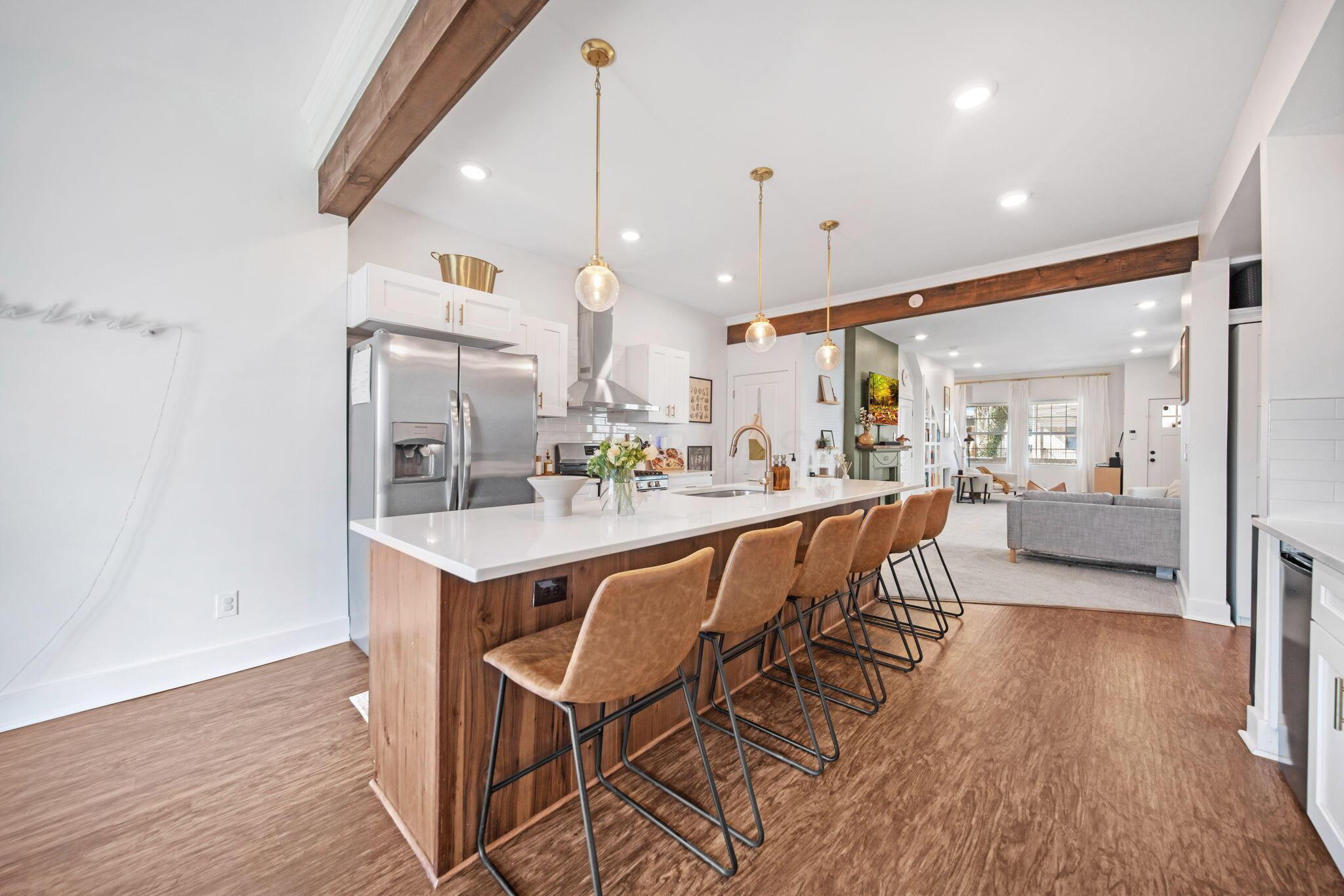 872 Ellsworth Avenue