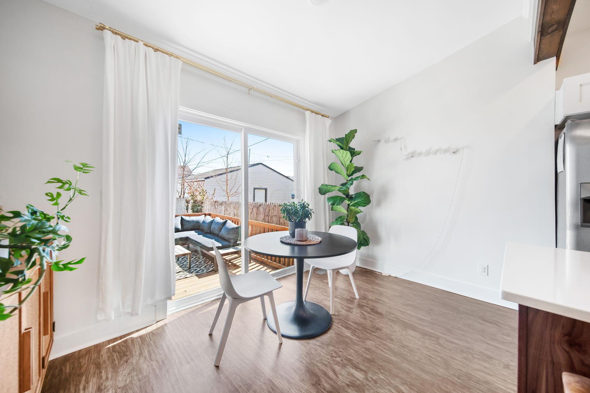 872 Ellsworth Avenue