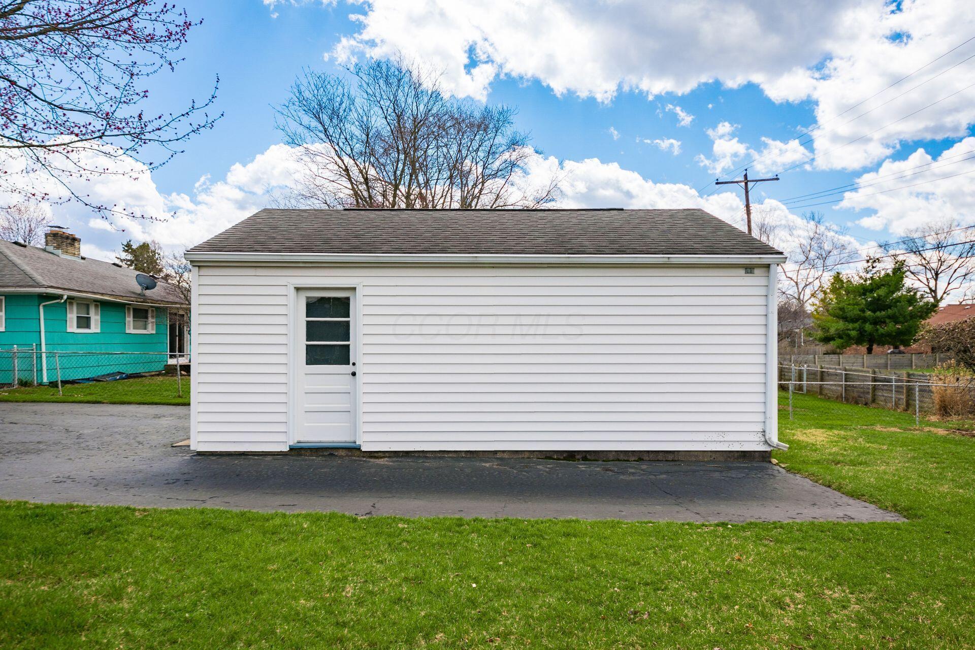 3525 Sciotangy Drive