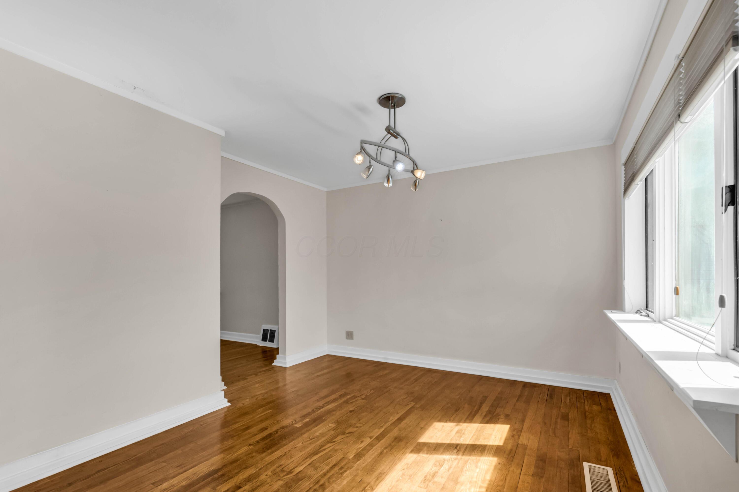 2033 Zollinger Road