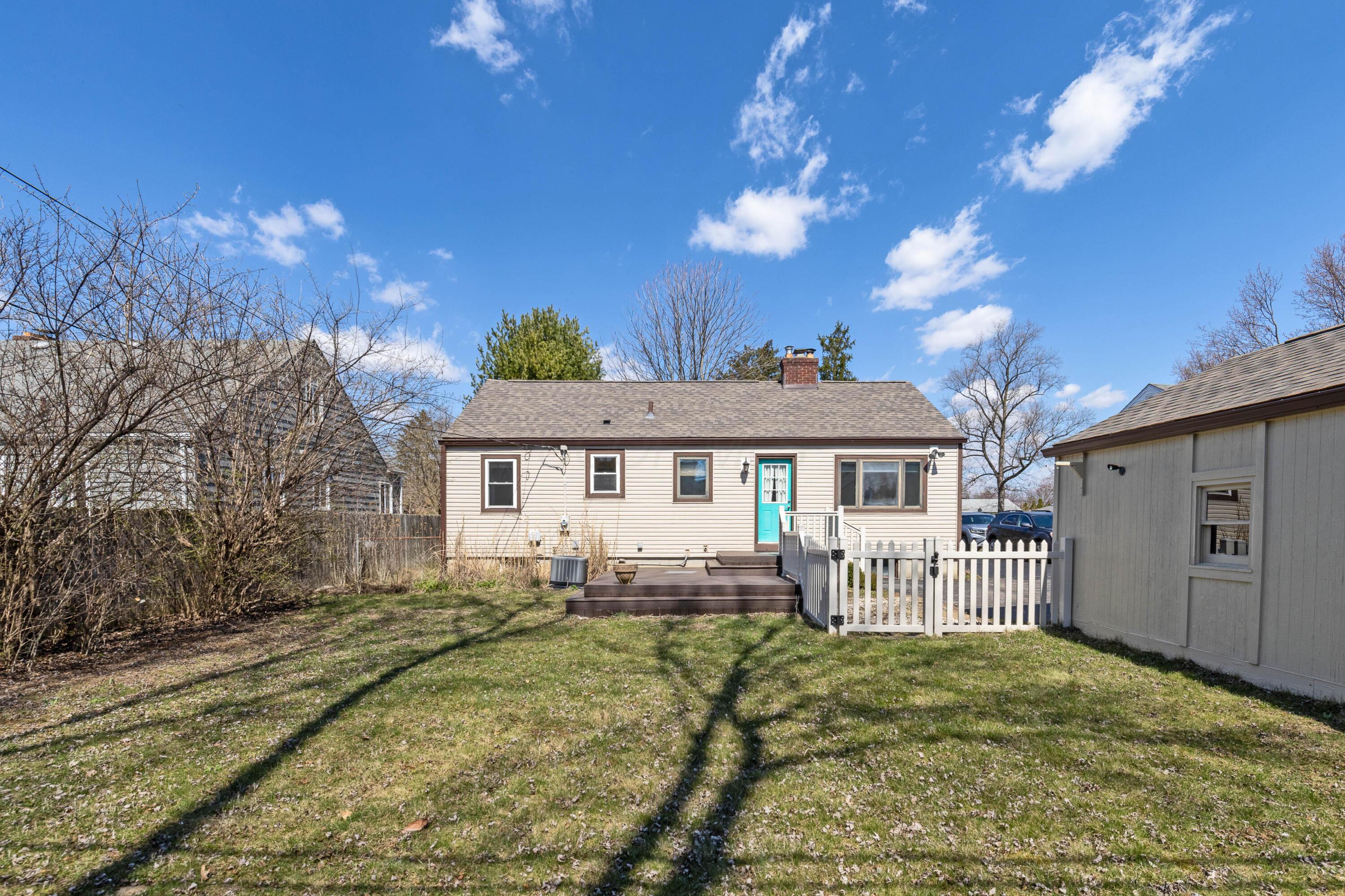 2033 Zollinger Road