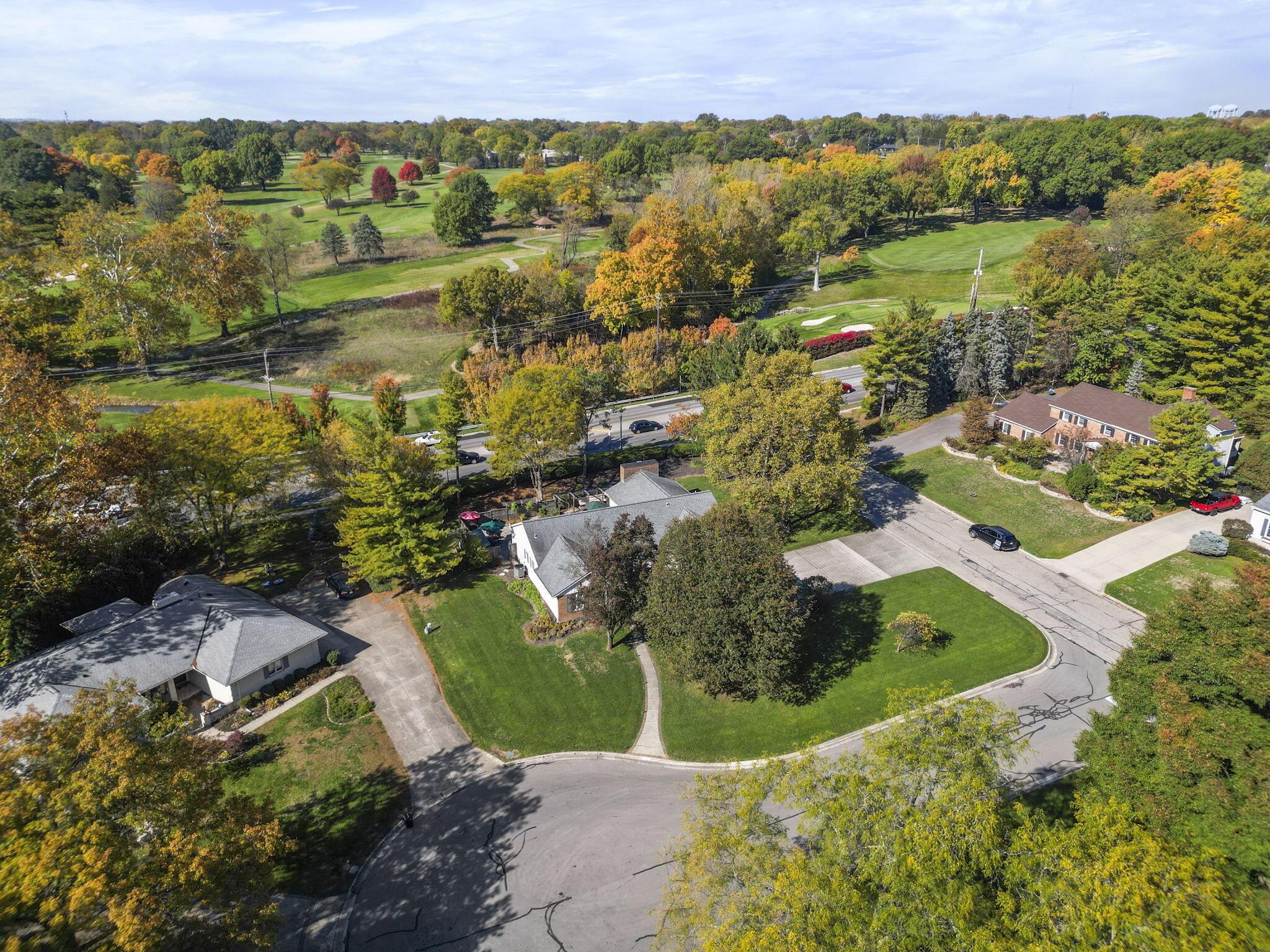 3823 Beecham Court