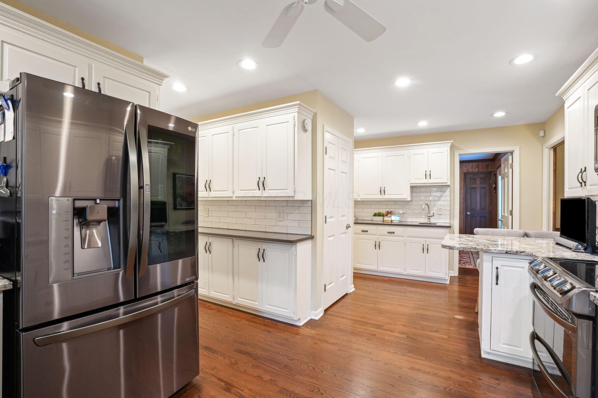 3823 Beecham Court