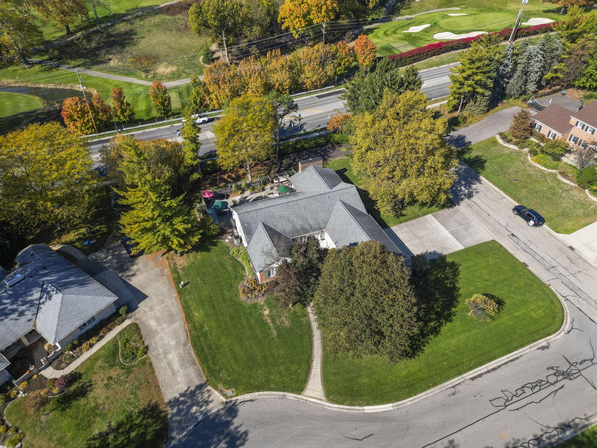 3823 Beecham Court