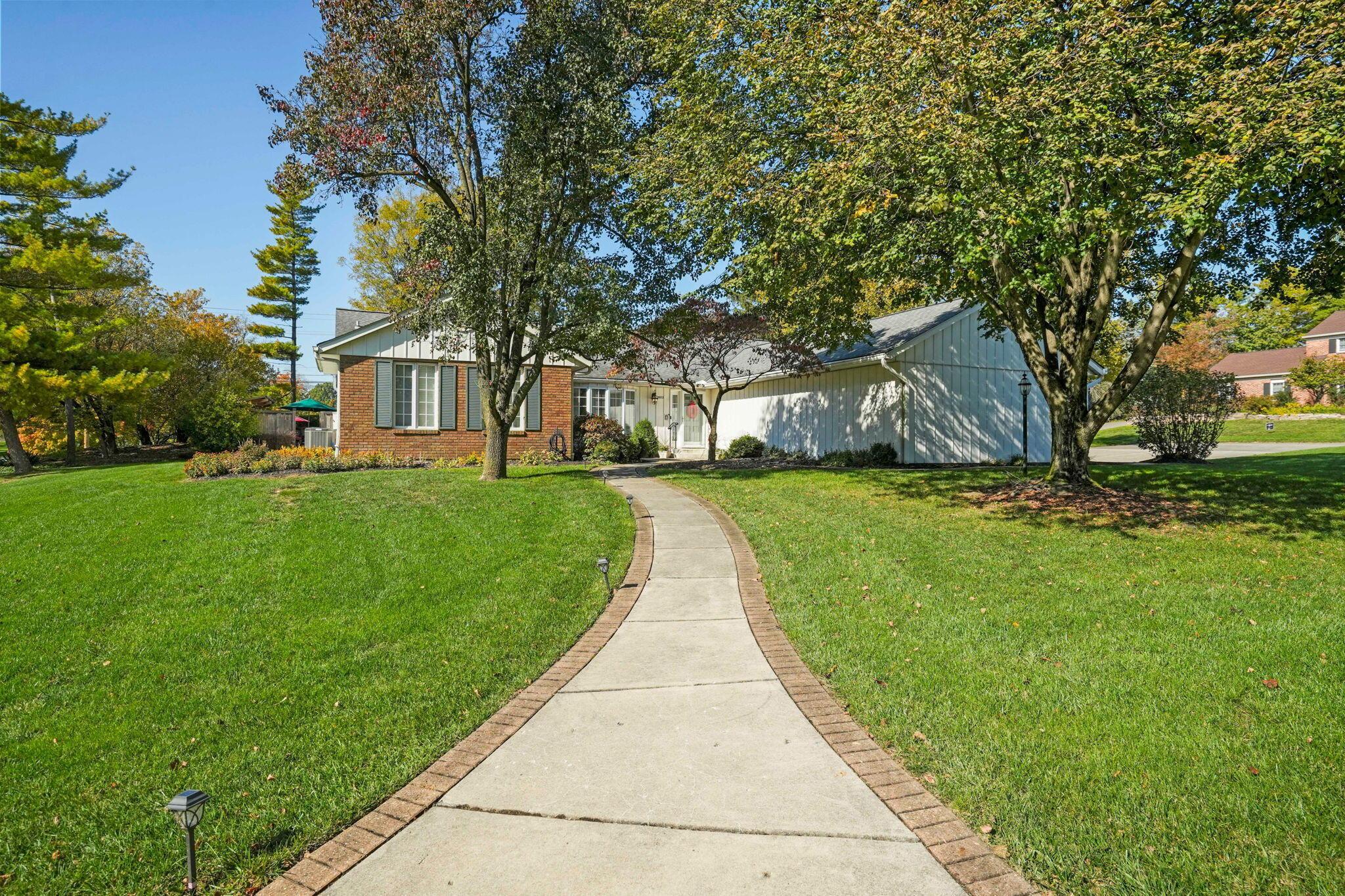 3823 Beecham Court