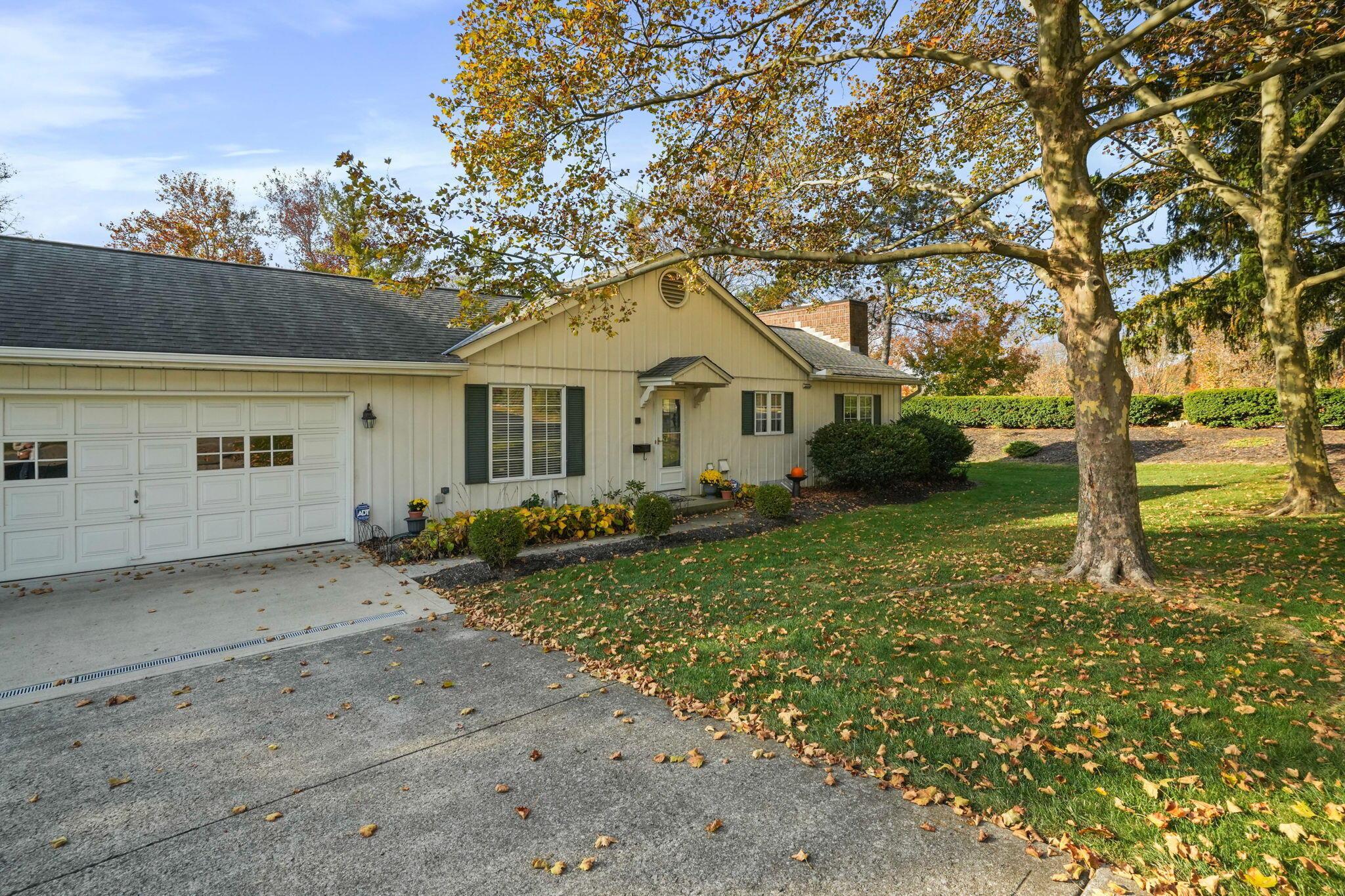 3823 Beecham Court