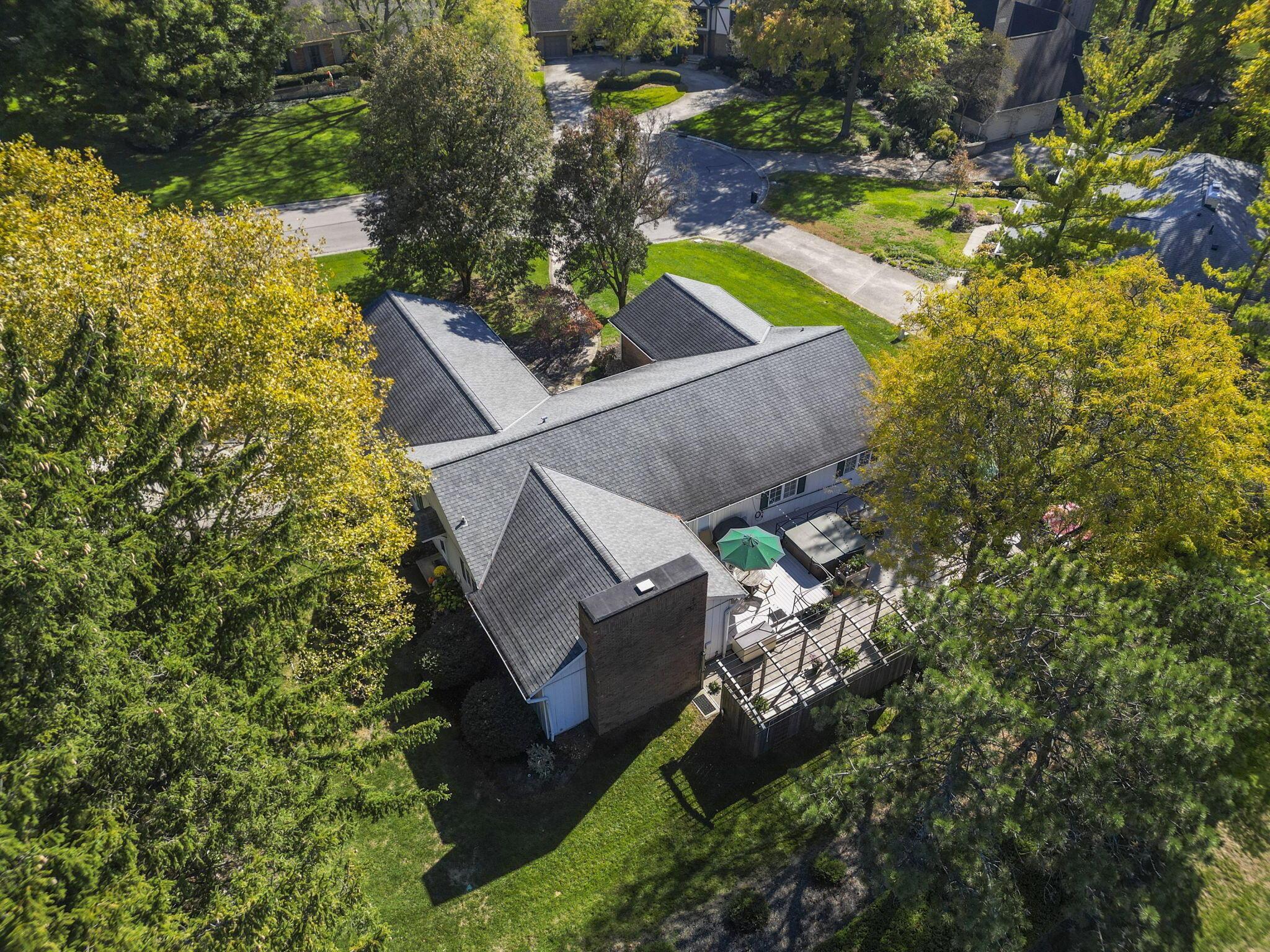 3823 Beecham Court