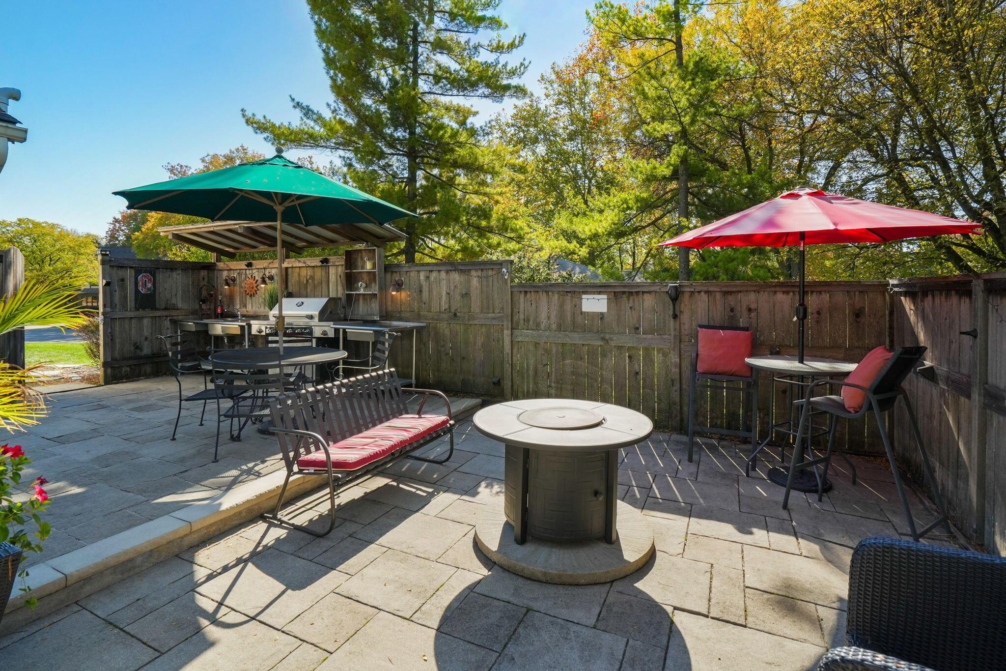 3823 Beecham Court