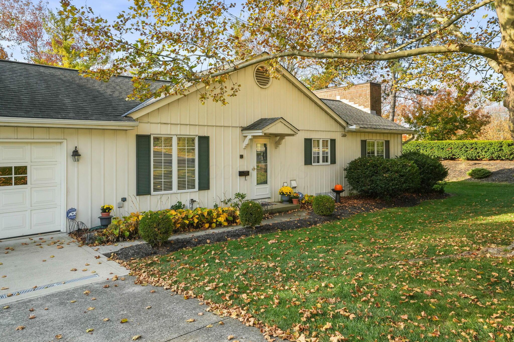 3823 Beecham Court