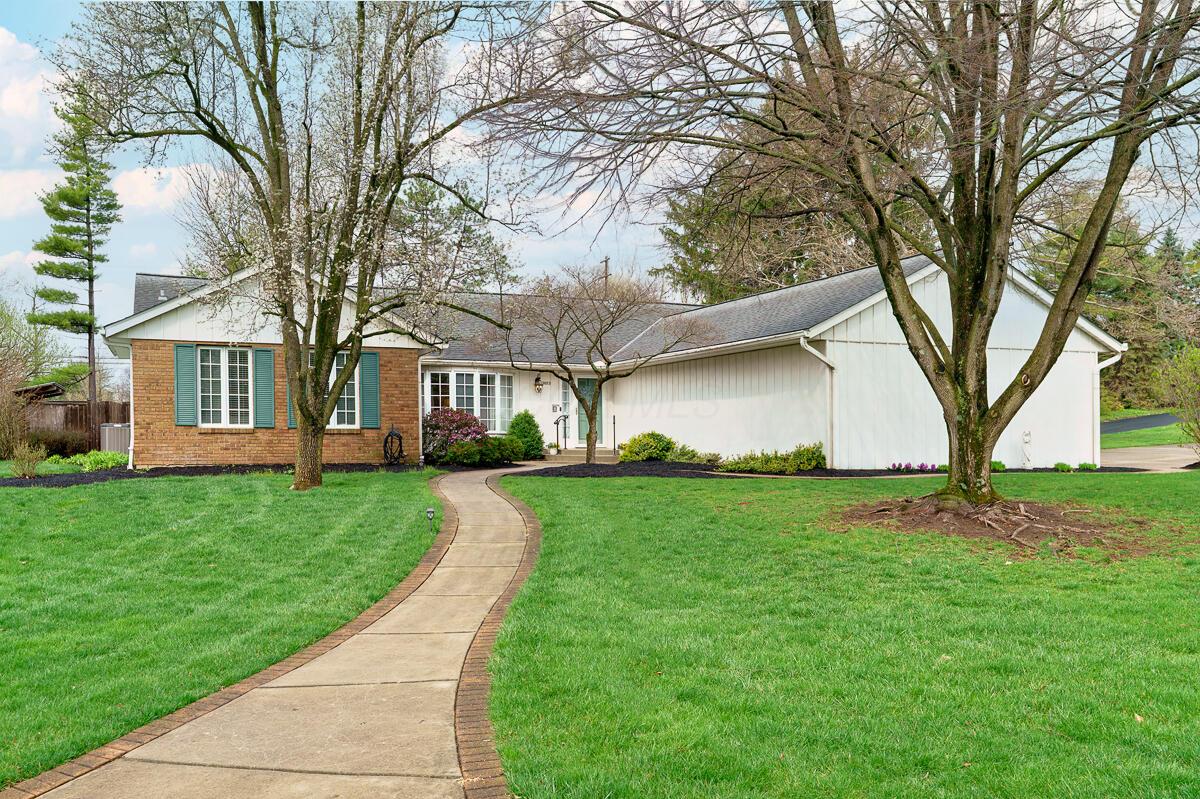 3823 Beecham Court