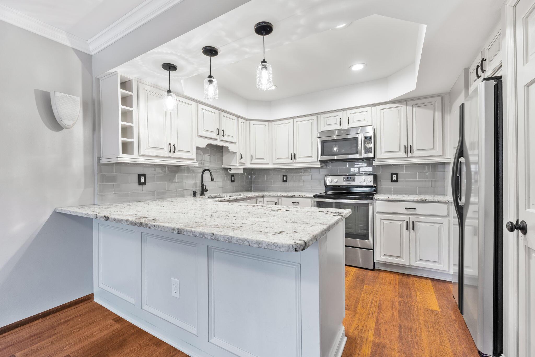4644 NW Professional