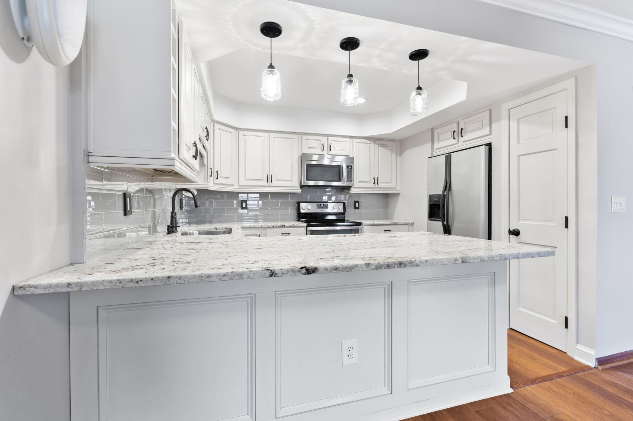 4644 NW Professional