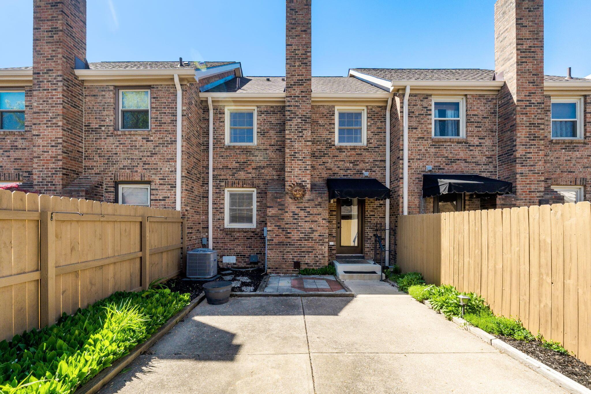 4644 NW Professional