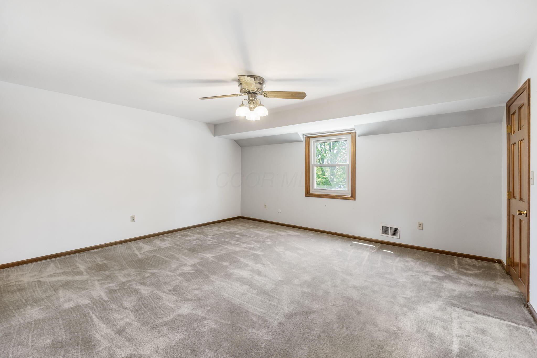 4644 NW Professional