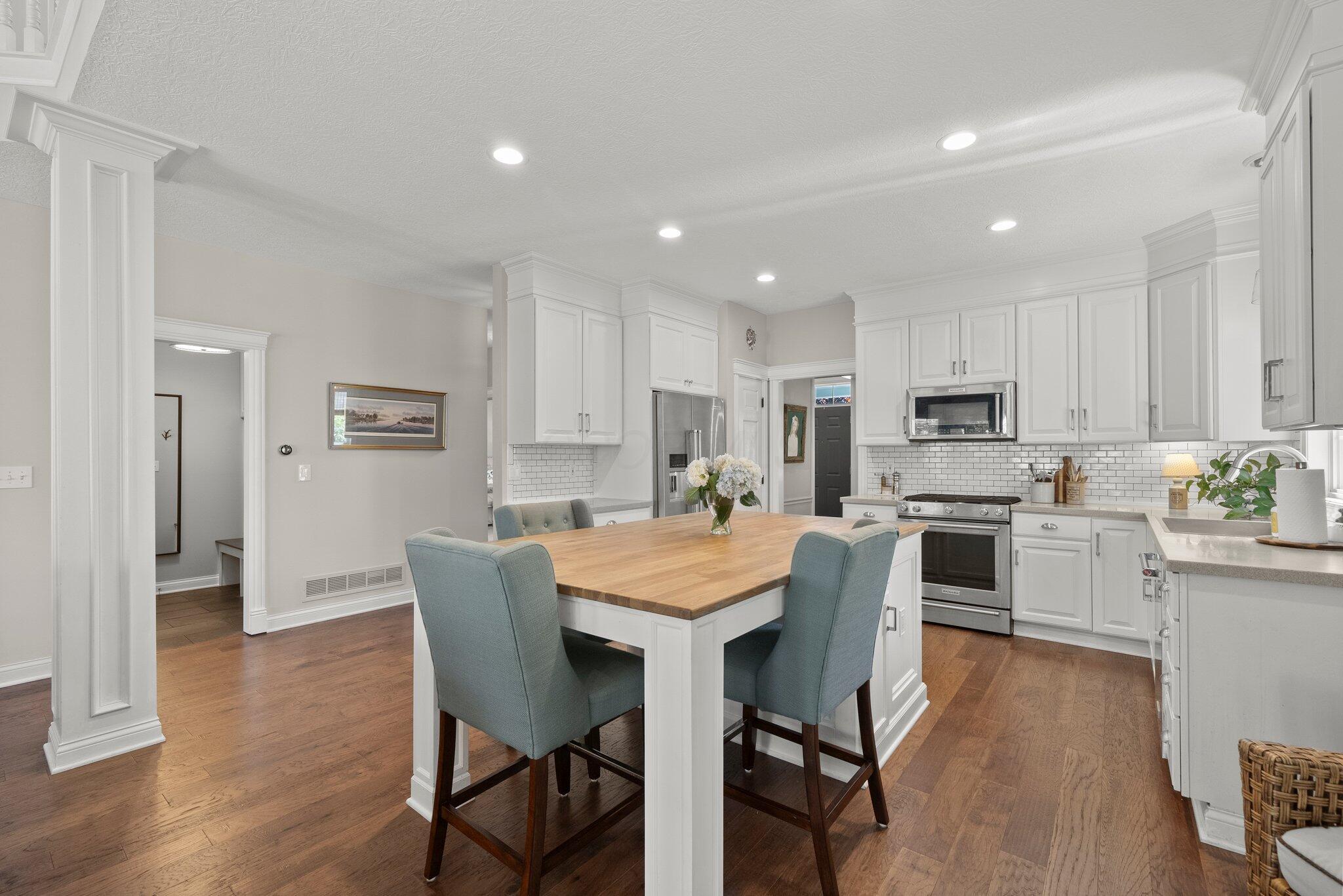 6726 Upper Brook Way