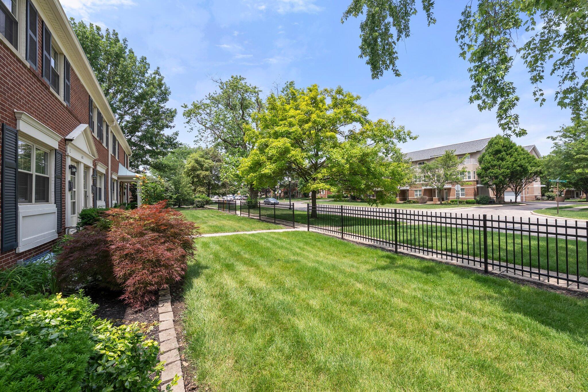 1831 Northwest Boulevard, B