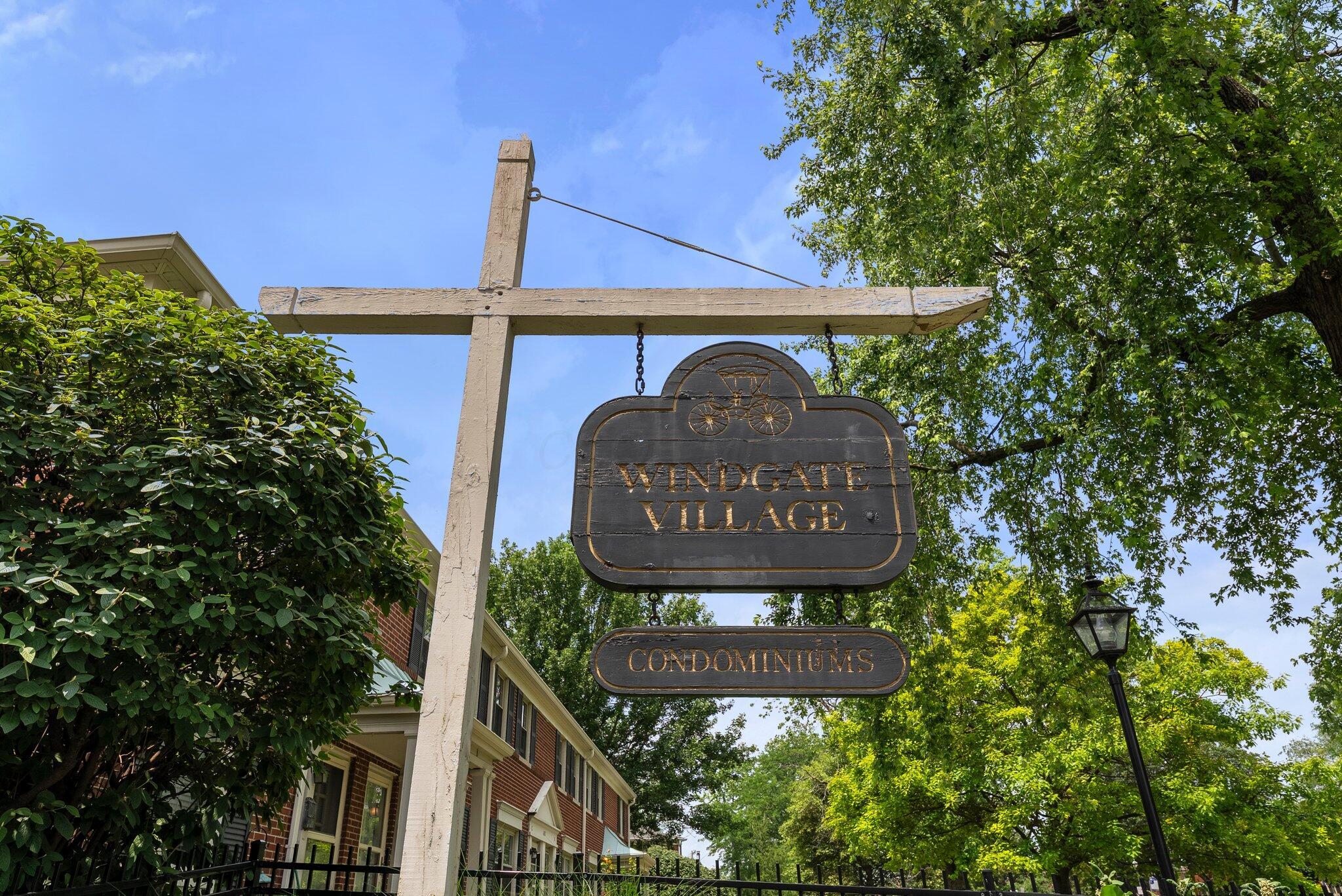 1831 Northwest Boulevard, B