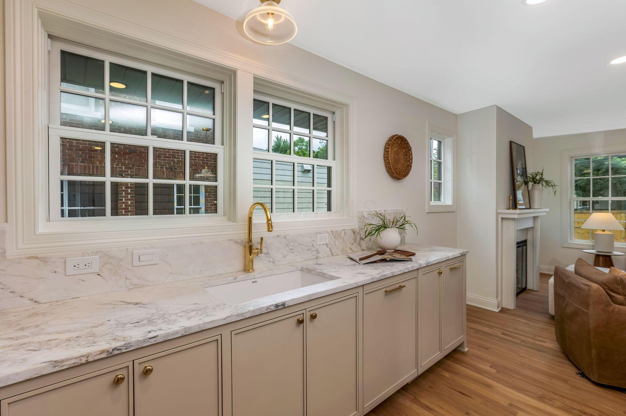 2015 Arlington Avenue