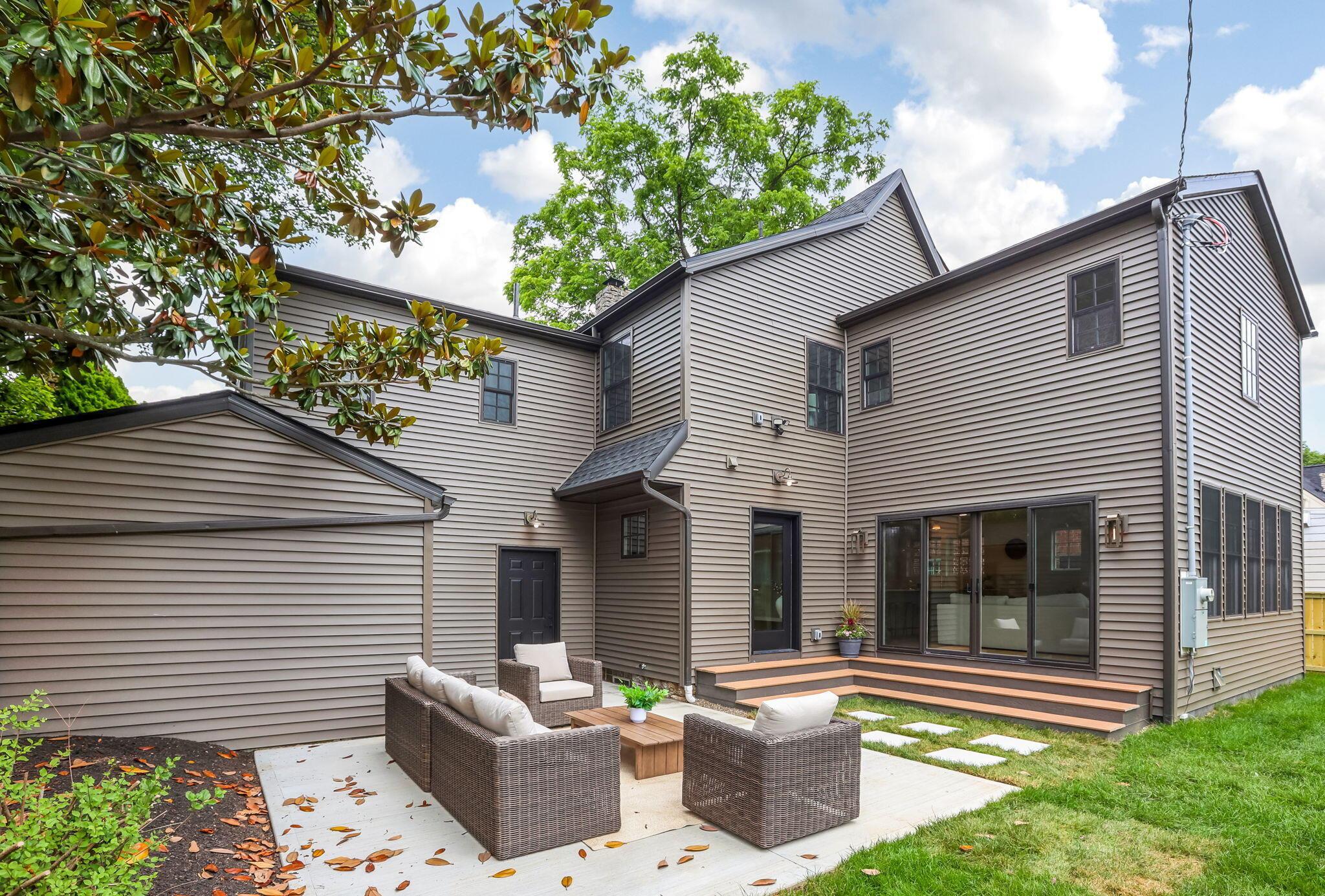 2015 Arlington Avenue