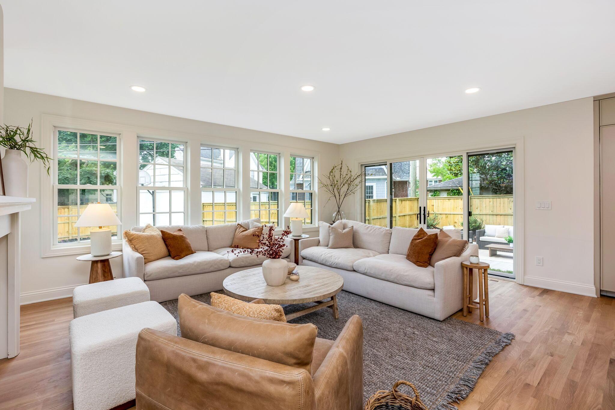 2015 Arlington Avenue