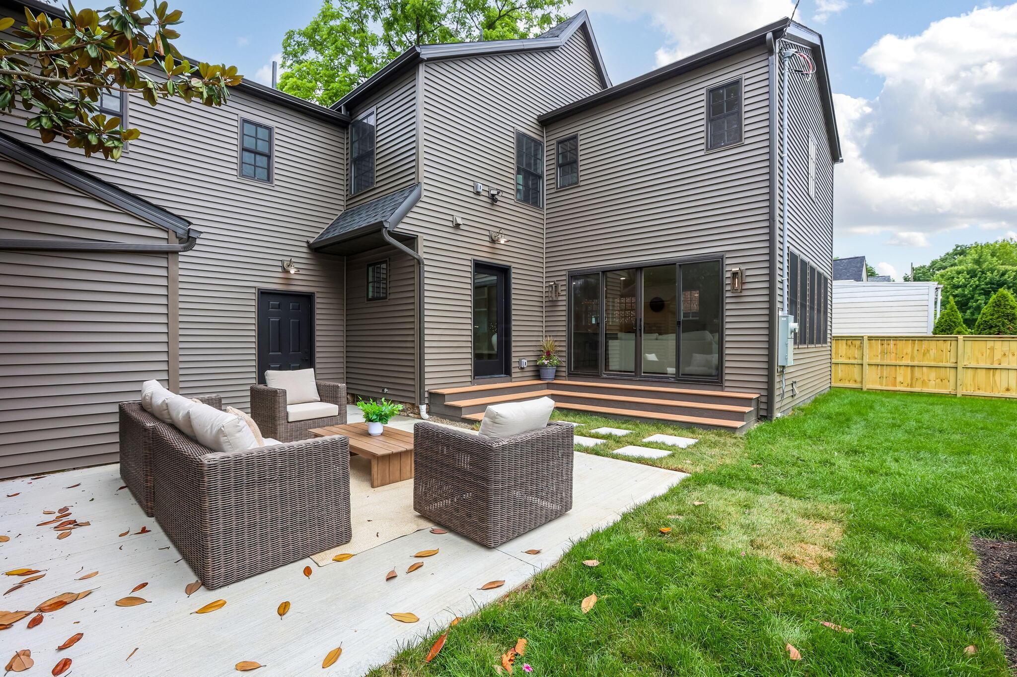 2015 Arlington Avenue