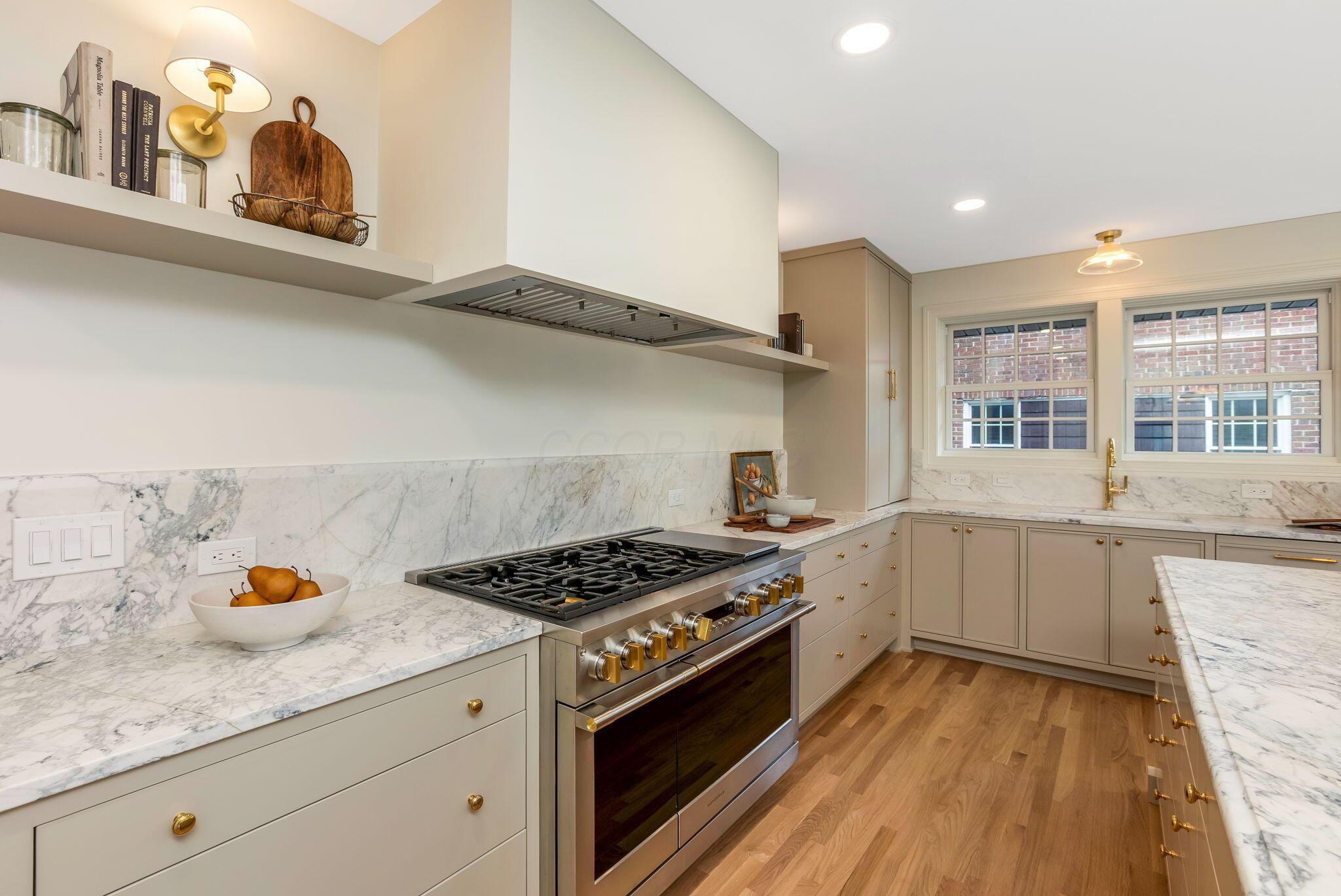 2015 Arlington Avenue