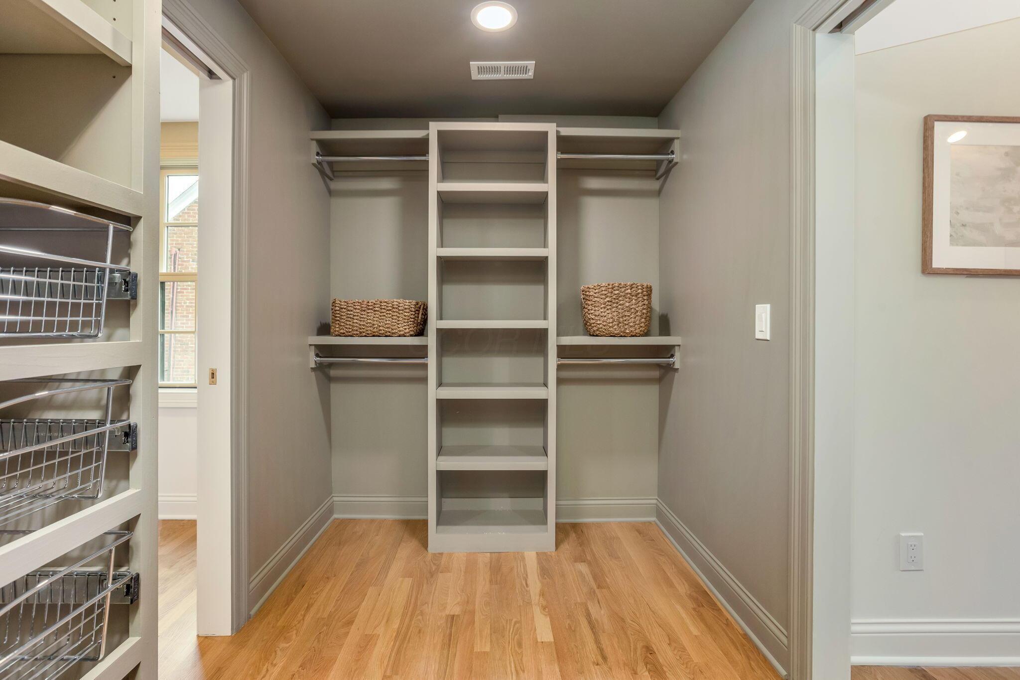 2015 Arlington Avenue