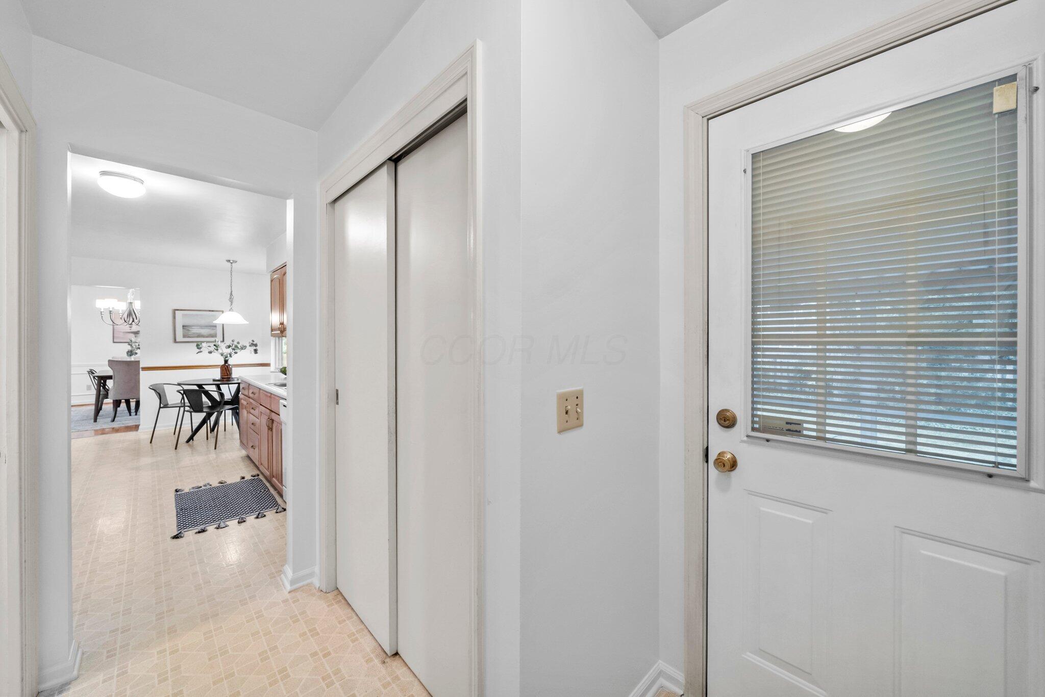 1295 Castleton Road N